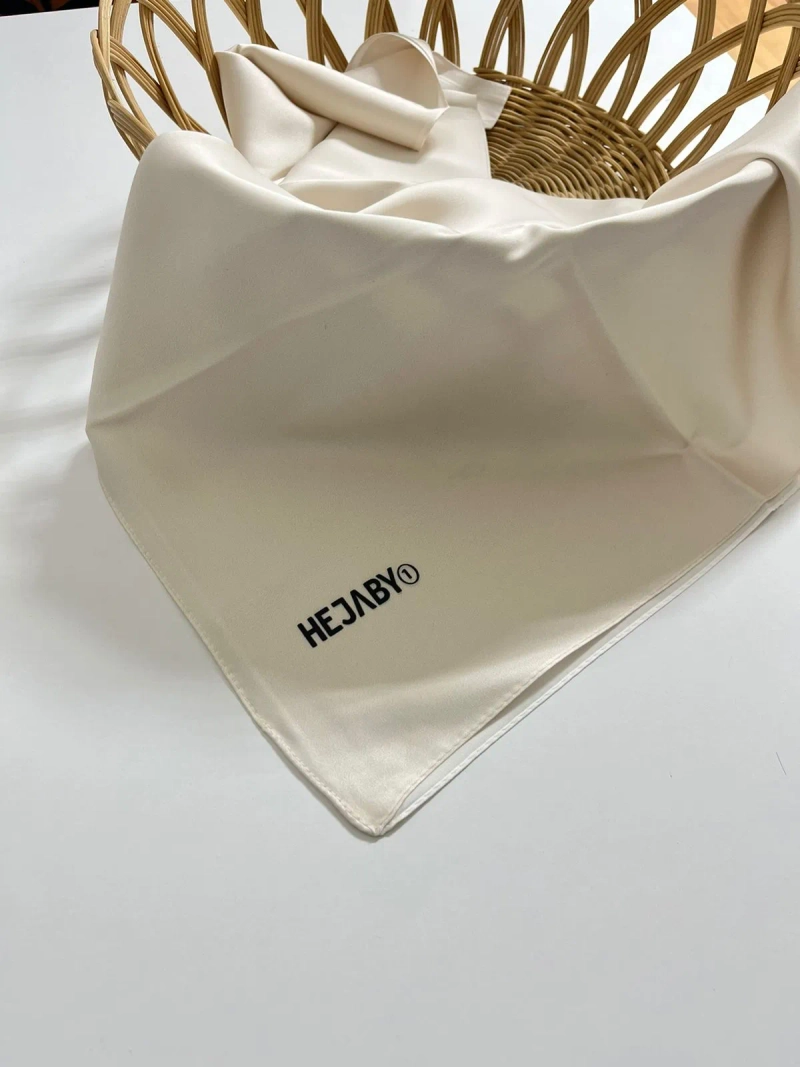 طرح مربعه - الوان مختلطه