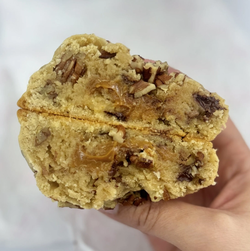 Turtle Chunky Cookie with Carmel and Pecan